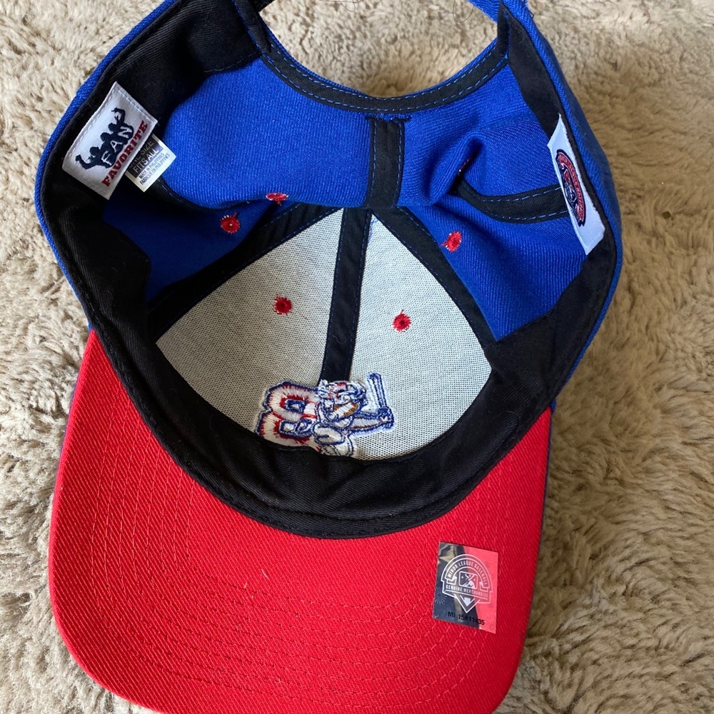 Baseball cap - Picture 4 of 5